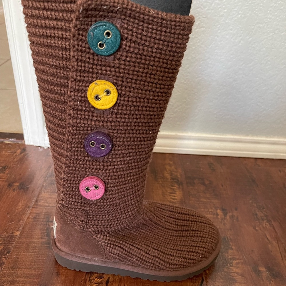 Kids UGG sweater knit boots